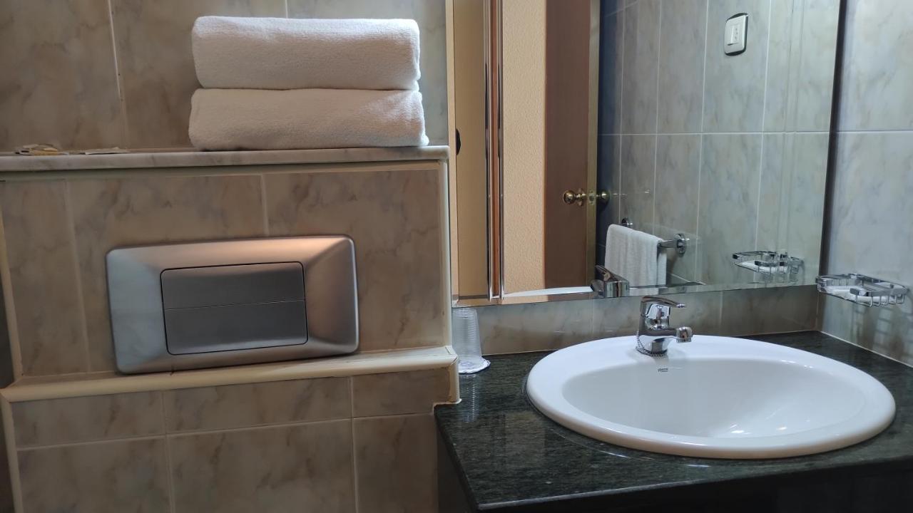Hotel Ria De Vigo "Tierra De Campos" Becilla de Valderaduey Екстериор снимка